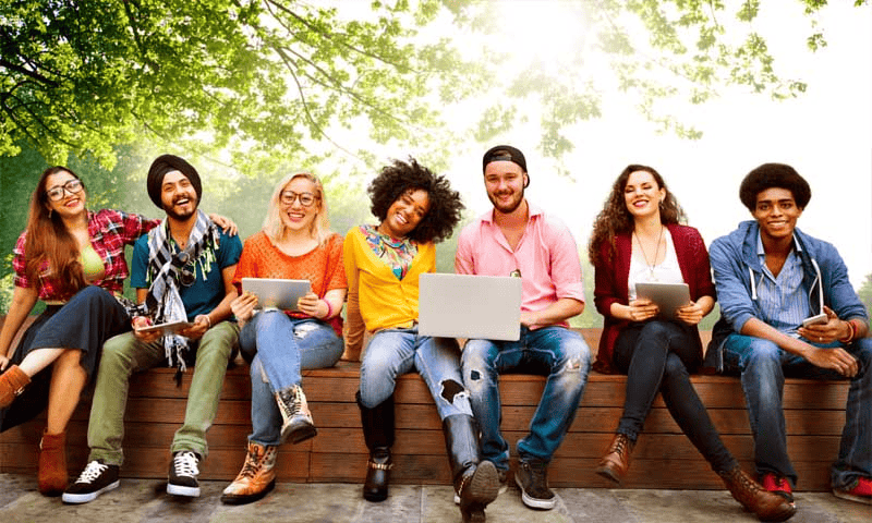 Things You Should Know While Planning to Study Abroad